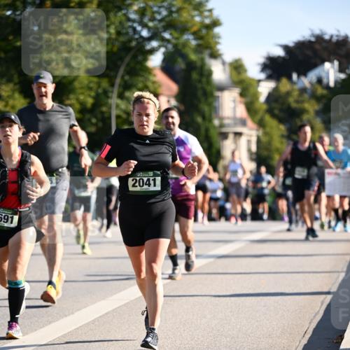 01.09.2024 - BARMER Alsterlauf Dr. Thomas Lammeyer http://msf.ph/oto/6898448 01.09.2024 09:36:34 Laufen 691, 2041 meine-sportfotos.de