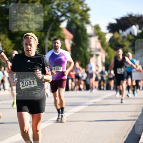 01.09.2024 - BARMER Alsterlauf Dr. Thomas Lammeyer http://msf.ph/oto/6898467 01.09.2024 09:36:35 Laufen 35, 5, 2041 meine-sportfotos.de