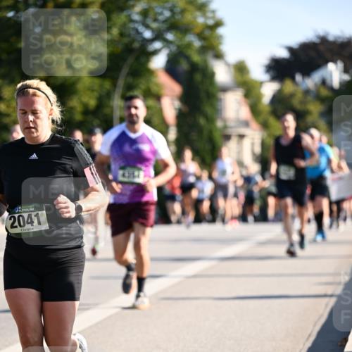 01.09.2024 - BARMER Alsterlauf Dr. Thomas Lammeyer http://msf.ph/oto/6898475 01.09.2024 09:36:35 Laufen 135, 2041 meine-sportfotos.de