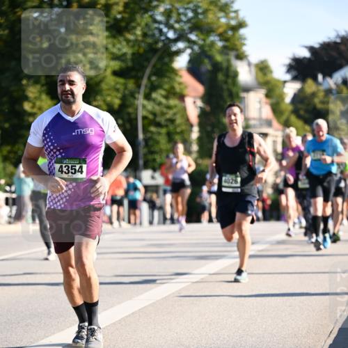 01.09.2024 - BARMER Alsterlauf Dr. Thomas Lammeyer http://msf.ph/oto/6898510 01.09.2024 09:36:37 Laufen 35, 4354 meine-sportfotos.de