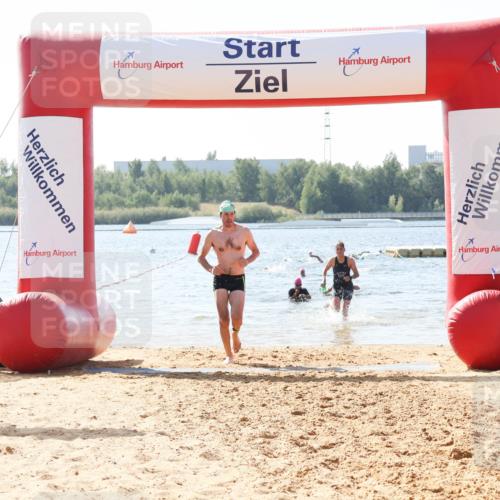 01.09.2024 - 17. Tribühne Triathlon Luisa Fischer http://msf.ph/oto/6898560 01.09.2024 11:44:34 Schwimmen 574, 594, 648, 671, 692, 704, 706 meine-sportfotos.de