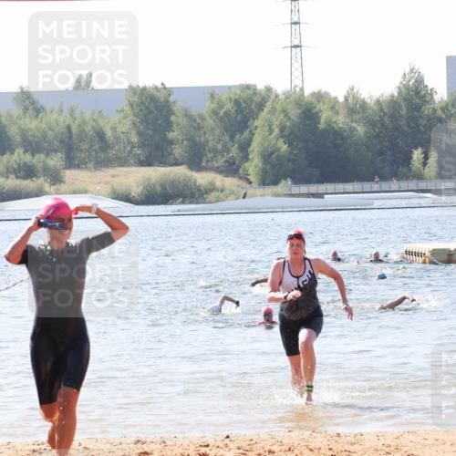01.09.2024 - 17. Tribühne Triathlon Luisa Fischer http://msf.ph/oto/6898614 01.09.2024 11:44:45 Schwimmen 566, 574, 579 meine-sportfotos.de
