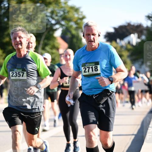 01.09.2024 - BARMER Alsterlauf Dr. Thomas Lammeyer http://msf.ph/oto/6898651 01.09.2024 09:36:42 Laufen 2357, 35, 2718, 732 meine-sportfotos.de
