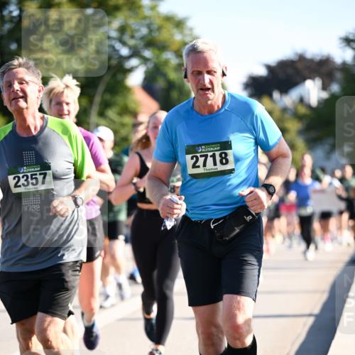 01.09.2024 - BARMER Alsterlauf Dr. Thomas Lammeyer http://msf.ph/oto/6898657 01.09.2024 09:36:42 Laufen 2357, 5, 10, 2718 meine-sportfotos.de