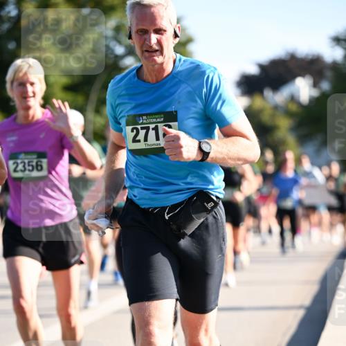 01.09.2024 - BARMER Alsterlauf Dr. Thomas Lammeyer http://msf.ph/oto/6898692 01.09.2024 09:36:43 Laufen 2356, 35, 271 meine-sportfotos.de