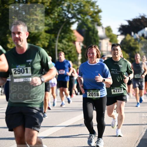01.09.2024 - BARMER Alsterlauf Dr. Thomas Lammeyer http://msf.ph/oto/6898916 01.09.2024 09:36:50 Laufen 2901, 2901, 2018, 4727 meine-sportfotos.de