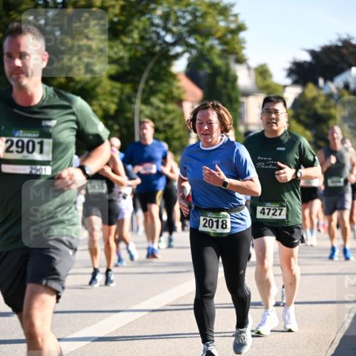 01.09.2024 - BARMER Alsterlauf Dr. Thomas Lammeyer http://msf.ph/oto/6898922 01.09.2024 09:36:50 Laufen 2901, 2901, 2018, 14145, 4727 meine-sportfotos.de