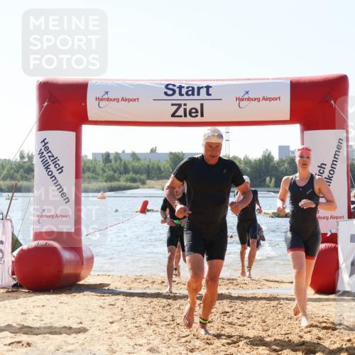 01.09.2024 - 17. Tribühne Triathlon Luisa Fischer http://msf.ph/oto/6898930 01.09.2024 11:45:43 Schwimmen 573, 598, 609, 611, 620, 622, 670, 679, 713 meine-sportfotos.de