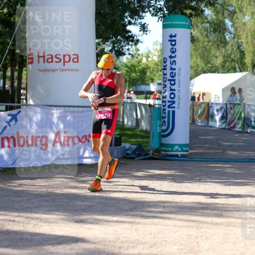 01.09.2024 - 17. Tribühne Triathlon Michael Strokosch http://msf.ph/oto/6898939 01.09.2024 10:48:00 Ziel 1070 meine-sportfotos.de