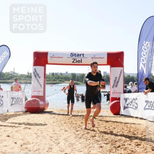01.09.2024 - 17. Tribühne Triathlon Luisa Fischer http://msf.ph/oto/6898960 01.09.2024 11:45:46 Schwimmen 573, 598, 609, 611, 620, 663, 675, 713 meine-sportfotos.de