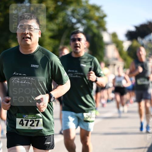 01.09.2024 - BARMER Alsterlauf Dr. Thomas Lammeyer http://msf.ph/oto/6898963 01.09.2024 09:36:52 Laufen 35, 35, 4727, 50 meine-sportfotos.de