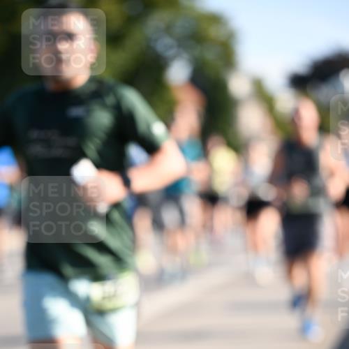 01.09.2024 - BARMER Alsterlauf Dr. Thomas Lammeyer http://msf.ph/oto/6898984 01.09.2024 09:36:53 Laufen  meine-sportfotos.de