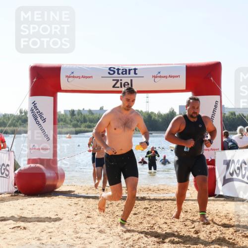 01.09.2024 - 17. Tribühne Triathlon Luisa Fischer http://msf.ph/oto/6899036 01.09.2024 11:45:58 Schwimmen 565, 598, 600, 645, 654, 663, 675, 691 meine-sportfotos.de