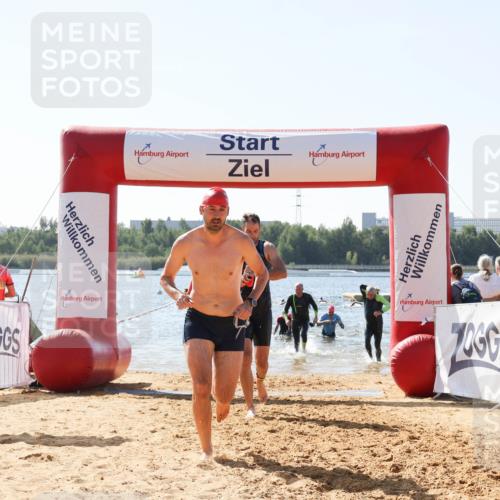 01.09.2024 - 17. Tribühne Triathlon Luisa Fischer http://msf.ph/oto/6899094 01.09.2024 11:46:01 Schwimmen 565, 600, 645, 654, 663, 675, 690, 691 meine-sportfotos.de