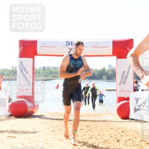 01.09.2024 - 17. Tribühne Triathlon Luisa Fischer http://msf.ph/oto/6899127 01.09.2024 11:46:03 Schwimmen 565, 595, 600, 616, 645, 654, 663, 685, 690, 691 meine-sportfotos.de