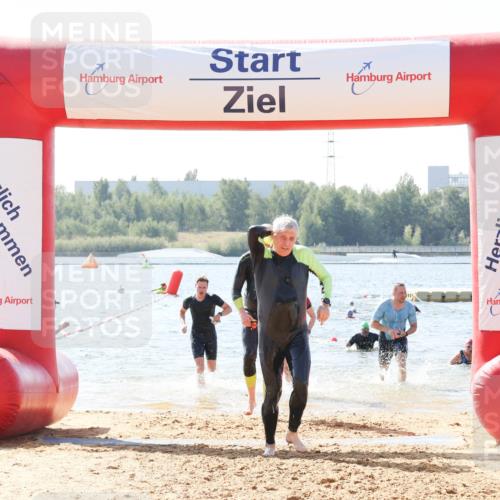 01.09.2024 - 17. Tribühne Triathlon Luisa Fischer http://msf.ph/oto/6899150 01.09.2024 11:46:07 Schwimmen 595, 600, 616, 645, 685, 690, 691 meine-sportfotos.de