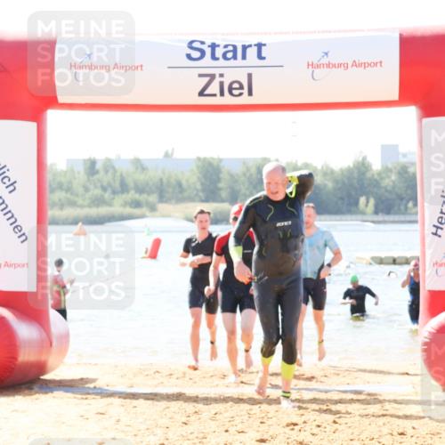 01.09.2024 - 17. Tribühne Triathlon Luisa Fischer http://msf.ph/oto/6899181 01.09.2024 11:46:10 Schwimmen 595, 616, 645, 664, 685, 690, 691 meine-sportfotos.de