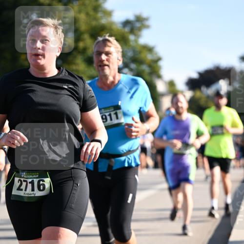 01.09.2024 - BARMER Alsterlauf Dr. Thomas Lammeyer http://msf.ph/oto/6899201 01.09.2024 09:37:03 Laufen 35, 2716, 911 meine-sportfotos.de