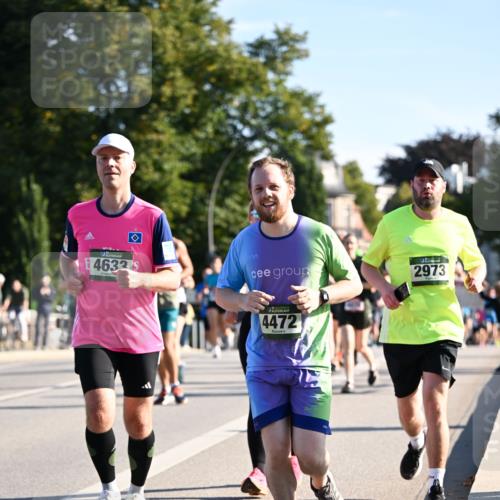 01.09.2024 - BARMER Alsterlauf Dr. Thomas Lammeyer http://msf.ph/oto/6899248 01.09.2024 09:37:04 Laufen 4633, 4472, 2973 meine-sportfotos.de