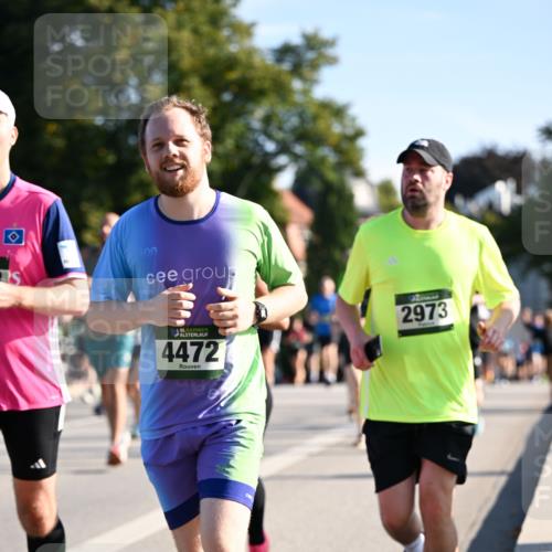 01.09.2024 - BARMER Alsterlauf Dr. Thomas Lammeyer http://msf.ph/oto/6899274 01.09.2024 09:37:05 Laufen 135, 4472, 2973 meine-sportfotos.de