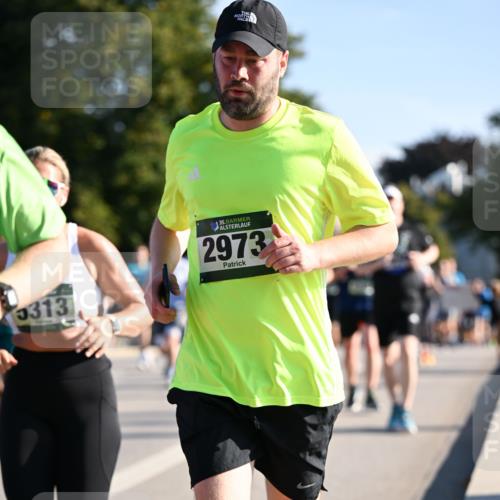 01.09.2024 - BARMER Alsterlauf Dr. Thomas Lammeyer http://msf.ph/oto/6899318 01.09.2024 09:37:06 Laufen 313, 35, 2973 meine-sportfotos.de
