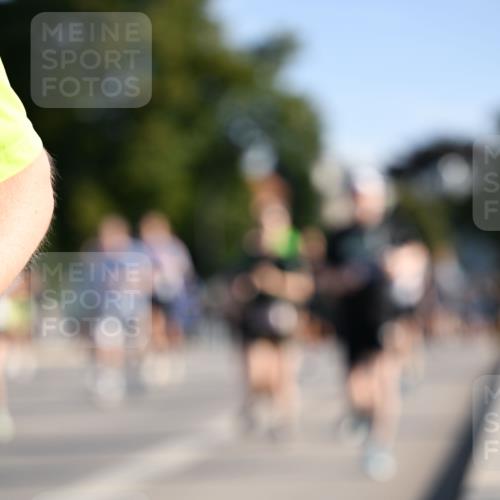 01.09.2024 - BARMER Alsterlauf Dr. Thomas Lammeyer http://msf.ph/oto/6899355 01.09.2024 09:37:07 Laufen  meine-sportfotos.de