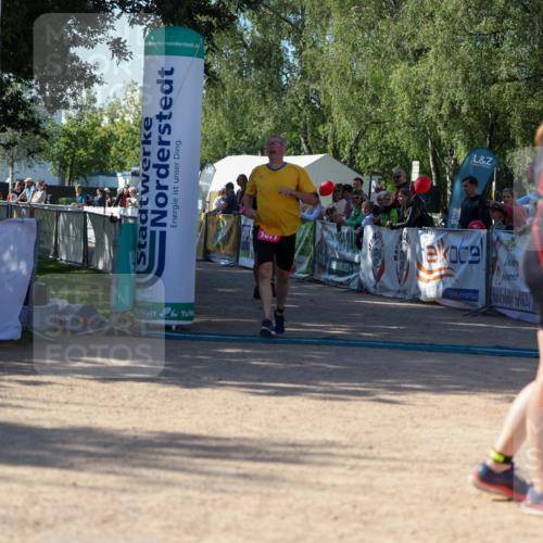 01.09.2024 - 17. Tribühne Triathlon Michael Strokosch http://msf.ph/oto/6899422 01.09.2024 10:51:44 Ziel 152, 1071 meine-sportfotos.de