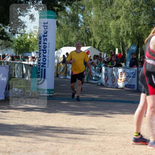 01.09.2024 - 17. Tribühne Triathlon Michael Strokosch http://msf.ph/oto/6899428 01.09.2024 10:51:45 Ziel 152, 1071 meine-sportfotos.de