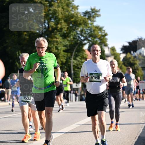 01.09.2024 - BARMER Alsterlauf Dr. Thomas Lammeyer http://msf.ph/oto/6899442 01.09.2024 09:37:11 Laufen 3523, 5166 meine-sportfotos.de