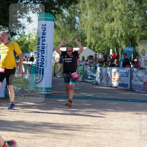 01.09.2024 - 17. Tribühne Triathlon Michael Strokosch http://msf.ph/oto/6899472 01.09.2024 10:51:49 Ziel 152, 1071 meine-sportfotos.de