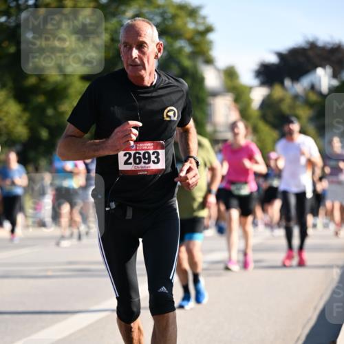 01.09.2024 - BARMER Alsterlauf Dr. Thomas Lammeyer http://msf.ph/oto/6899702 01.09.2024 09:37:22 Laufen 2693 meine-sportfotos.de