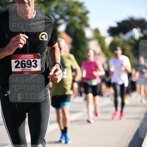 01.09.2024 - BARMER Alsterlauf Dr. Thomas Lammeyer http://msf.ph/oto/6899712 01.09.2024 09:37:23 Laufen 2022, 35, 2693 meine-sportfotos.de