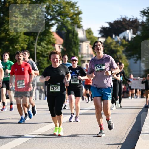 01.09.2024 - BARMER Alsterlauf Dr. Thomas Lammeyer http://msf.ph/oto/6899792 01.09.2024 09:37:28 Laufen 9, 47, 2962, 5304, 2008, 4745 meine-sportfotos.de