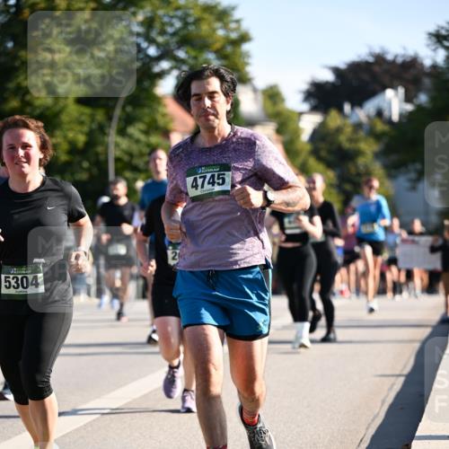 01.09.2024 - BARMER Alsterlauf Dr. Thomas Lammeyer http://msf.ph/oto/6899871 01.09.2024 09:37:29 Laufen 5304, 2, 4745 meine-sportfotos.de