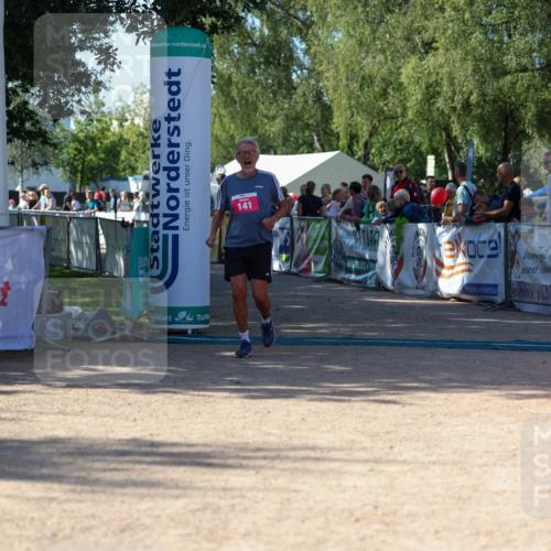 01.09.2024 - 17. Tribühne Triathlon Michael Strokosch http://msf.ph/oto/6899908 01.09.2024 10:54:47 Ziel 141, 1064 meine-sportfotos.de