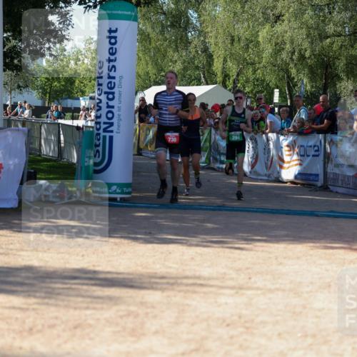 01.09.2024 - 17. Tribühne Triathlon Michael Strokosch http://msf.ph/oto/6899941 01.09.2024 10:55:17 Ziel 149, 294, 730 meine-sportfotos.de