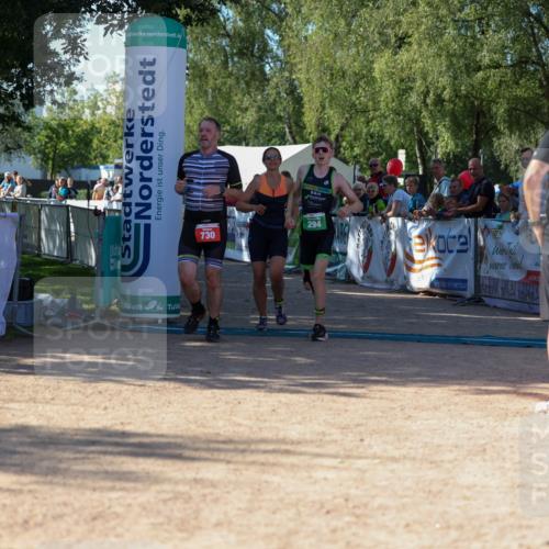 01.09.2024 - 17. Tribühne Triathlon Michael Strokosch http://msf.ph/oto/6899968 01.09.2024 10:55:18 Ziel 149, 294, 730 meine-sportfotos.de
