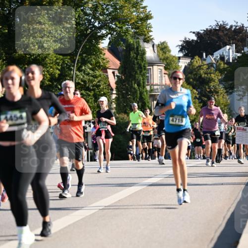 01.09.2024 - BARMER Alsterlauf Dr. Thomas Lammeyer http://msf.ph/oto/6899975 01.09.2024 09:37:33 Laufen 4454, 3785, 2047, 4741, 3032, 4719, 1120, 4559 meine-sportfotos.de