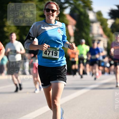 01.09.2024 - BARMER Alsterlauf Dr. Thomas Lammeyer http://msf.ph/oto/6899999 01.09.2024 09:37:35 Laufen 35, 4719 meine-sportfotos.de
