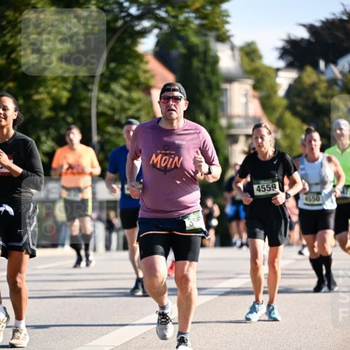 01.09.2024 - BARMER Alsterlauf Dr. Thomas Lammeyer http://msf.ph/oto/6900028 01.09.2024 09:37:38 Laufen 4559, 4550 meine-sportfotos.de