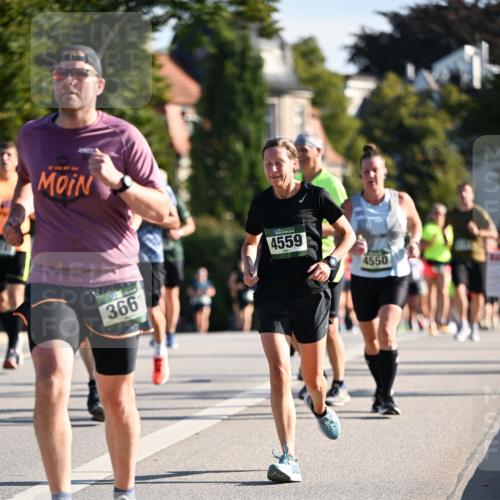 01.09.2024 - BARMER Alsterlauf Dr. Thomas Lammeyer http://msf.ph/oto/6900045 01.09.2024 09:37:38 Laufen 366, 4559, 4550 meine-sportfotos.de
