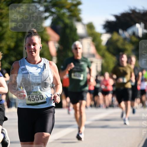 01.09.2024 - BARMER Alsterlauf Dr. Thomas Lammeyer http://msf.ph/oto/6900107 01.09.2024 09:37:42 Laufen 135, 4550 meine-sportfotos.de