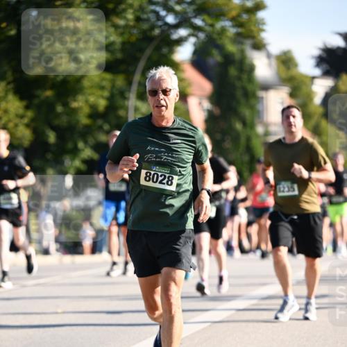 01.09.2024 - BARMER Alsterlauf Dr. Thomas Lammeyer http://msf.ph/oto/6900138 01.09.2024 09:37:44 Laufen 8028, 1235 meine-sportfotos.de