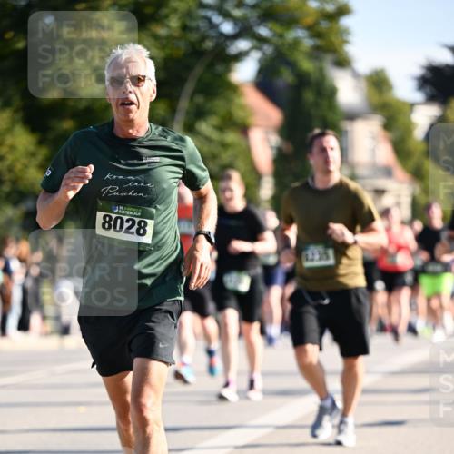01.09.2024 - BARMER Alsterlauf Dr. Thomas Lammeyer http://msf.ph/oto/6900162 01.09.2024 09:37:45 Laufen 8028 meine-sportfotos.de