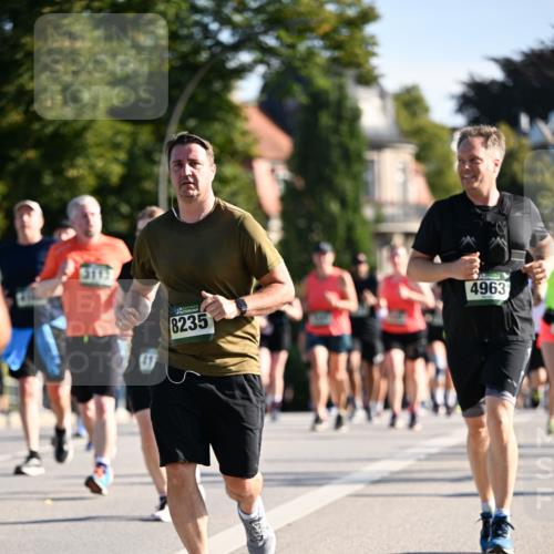 01.09.2024 - BARMER Alsterlauf Dr. Thomas Lammeyer http://msf.ph/oto/6900176 01.09.2024 09:37:46 Laufen 3113, 331, 8235, 4963 meine-sportfotos.de