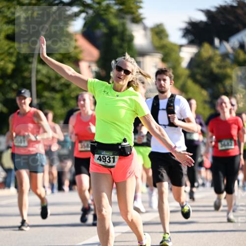 01.09.2024 - BARMER Alsterlauf Dr. Thomas Lammeyer http://msf.ph/oto/6900240 01.09.2024 09:37:49 Laufen 4931 meine-sportfotos.de
