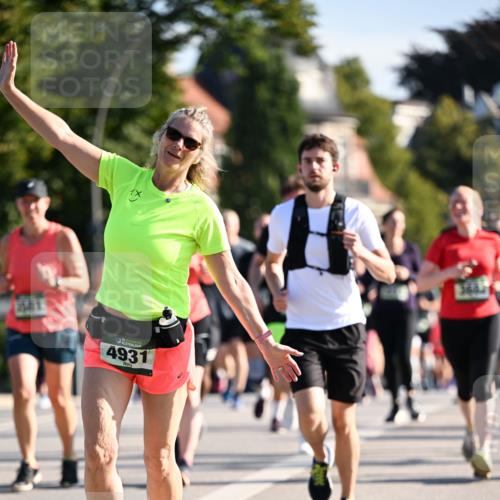 01.09.2024 - BARMER Alsterlauf Dr. Thomas Lammeyer http://msf.ph/oto/6900261 01.09.2024 09:37:50 Laufen 4931 meine-sportfotos.de