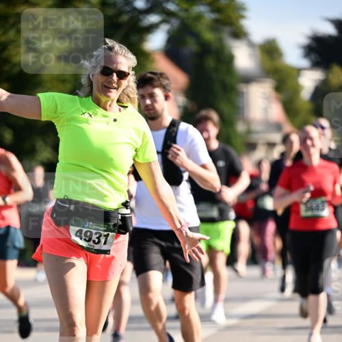 01.09.2024 - BARMER Alsterlauf Dr. Thomas Lammeyer http://msf.ph/oto/6900280 01.09.2024 09:37:50 Laufen 4931 meine-sportfotos.de
