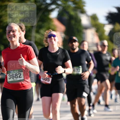 01.09.2024 - BARMER Alsterlauf Dr. Thomas Lammeyer http://msf.ph/oto/6900308 01.09.2024 09:37:53 Laufen 35, 3682, 05 meine-sportfotos.de