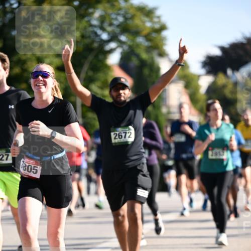 01.09.2024 - BARMER Alsterlauf Dr. Thomas Lammeyer http://msf.ph/oto/6900321 01.09.2024 09:37:54 Laufen 27, 805, 2672 meine-sportfotos.de